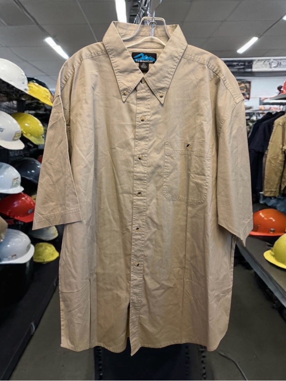 TRI-MOUNTAIN Men's 2XL Short-Sleeve Button-Down Shirt - Khaki/Tan